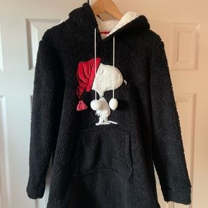This is a cozy fleece hoodie , super soft and a size small.